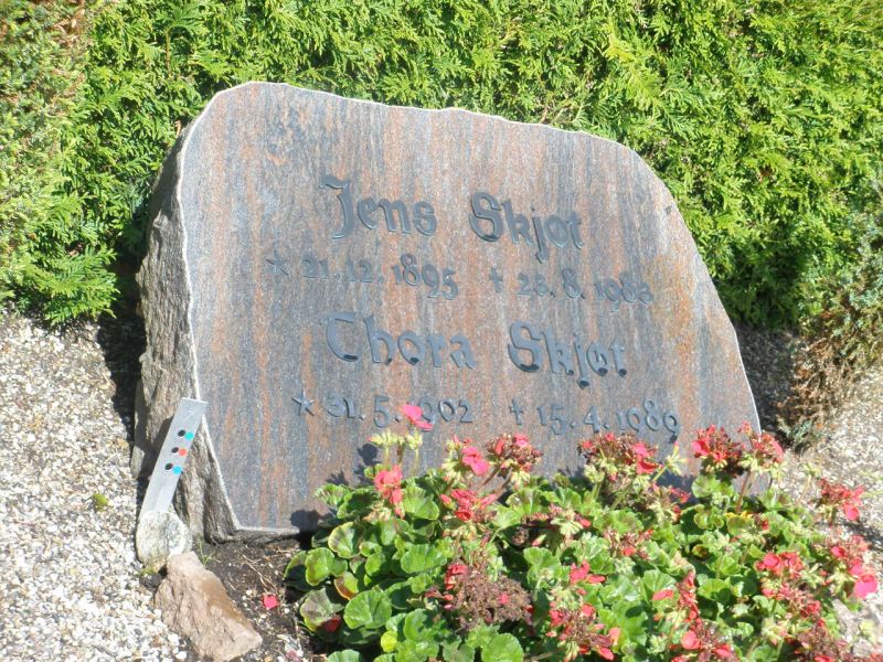 Thora Skjoet.JPG